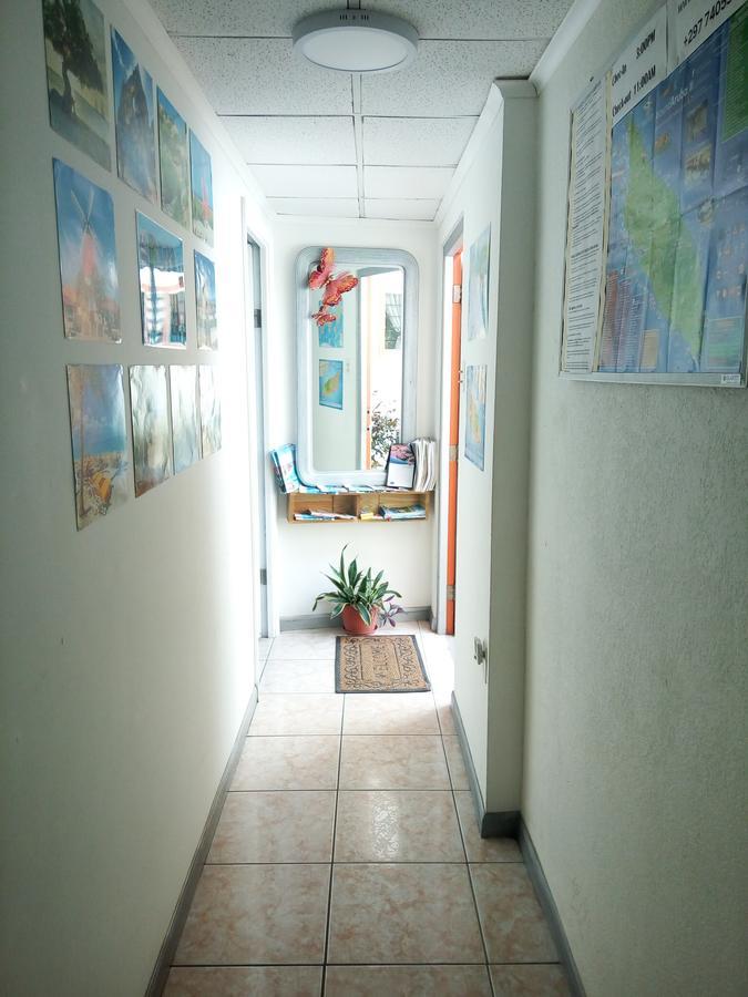 Hostel Room Aruba Oranjestad Ngoại thất bức ảnh